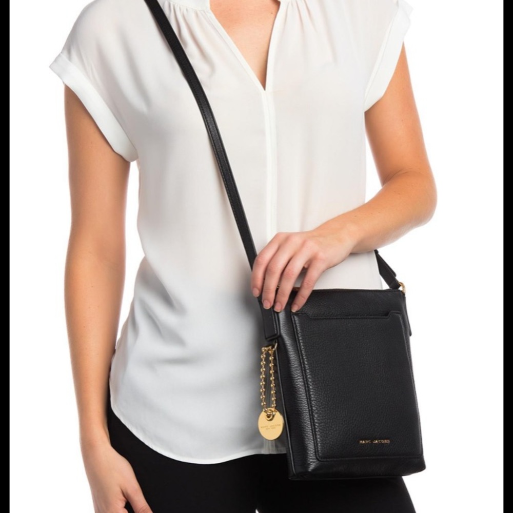 Marc Jacobs Tourist Ns Leather Crossbody Bag